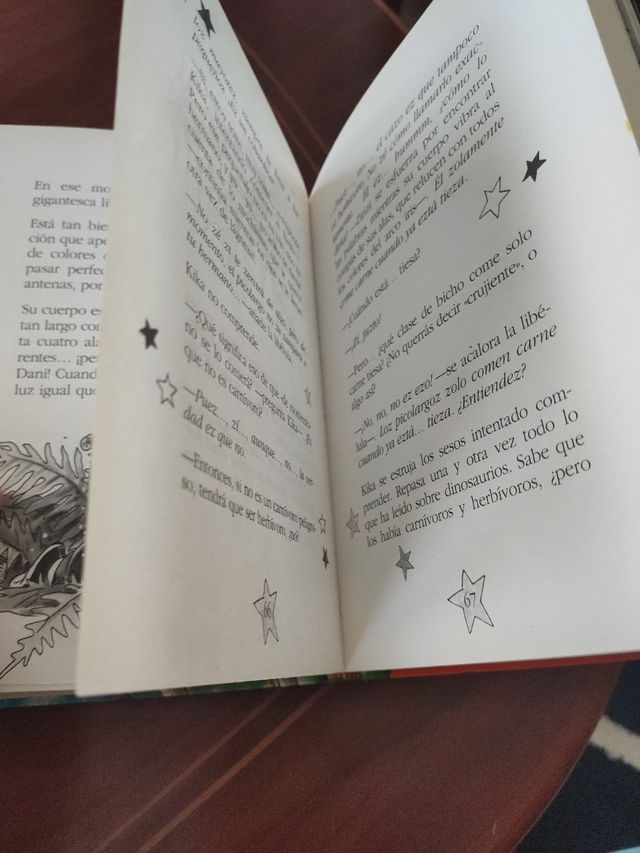 Kika y los dinosaurios