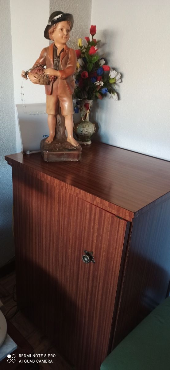 Maquina de coser Refrey