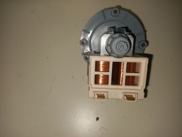 Pompa di scarico per lavatrice