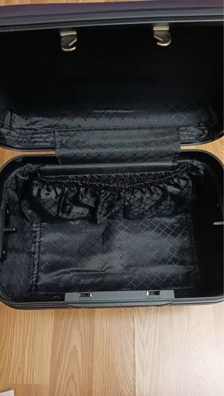 Maleta o Caja Con Codigo De Seguridad