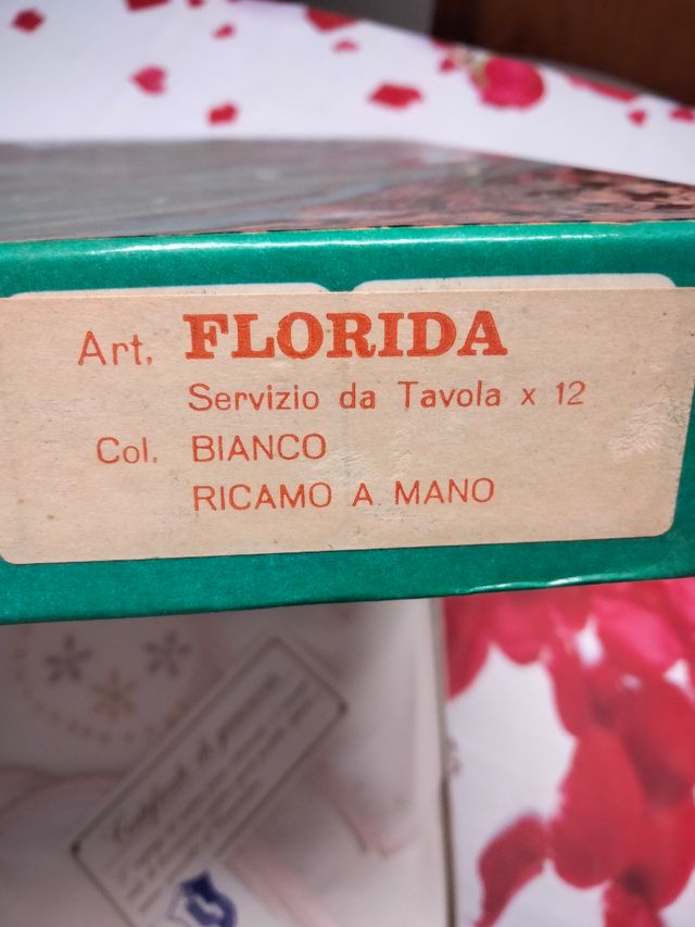 Tovaglia 12 posti con tovaglioli