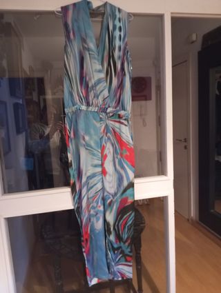 Mono de fiesta satinado