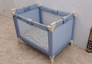 Cuna plegable