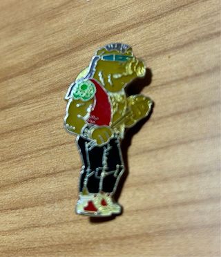 Lote de Pins antiguos mickey tortugas ninja...