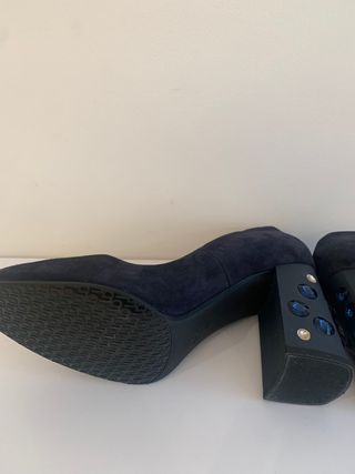 Zapato de salón. LODI