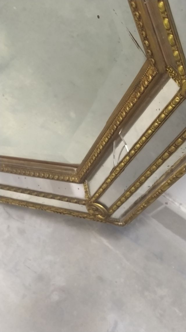 ESPEJO ANTIGUO OCTOGONAL