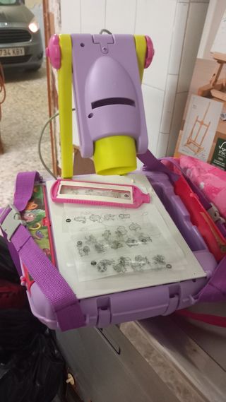 PROYECTOR Dora Exploradora .