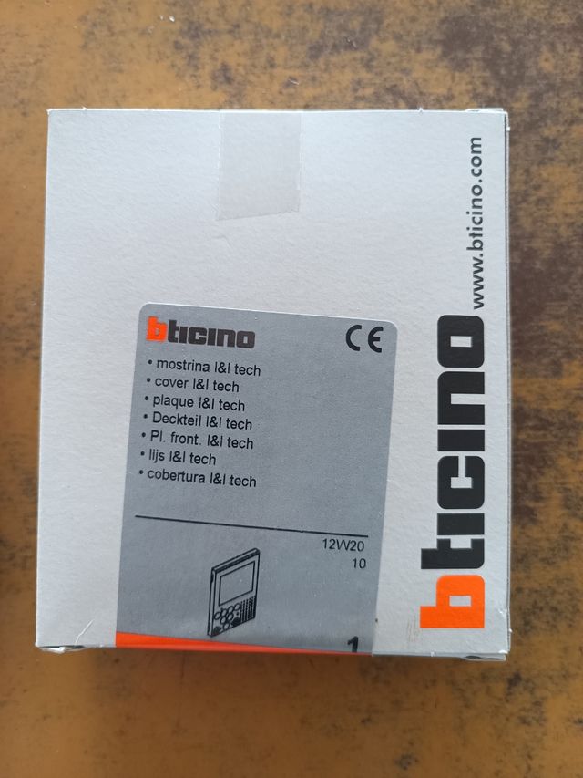 Bticino Placchette per video 344411-344412-344413