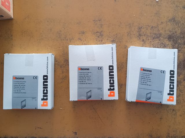 Bticino Placchette per video 344411-344412-344413