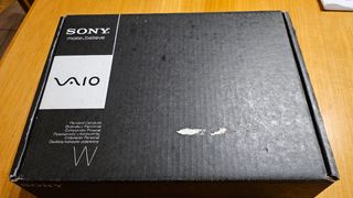 Sony PC - VPCW12J1E