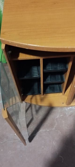 Mueble auxiliar con RUEDAS