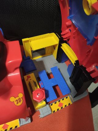 Taller garaje Mickey Mouse