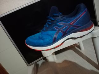Tenis Asics