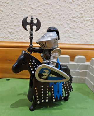 Playmobil Caballero del Hacha