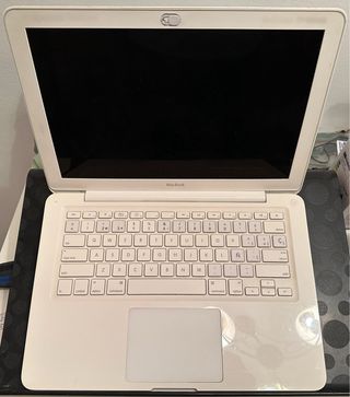 Macbook 2009 Policarbonato Blanco