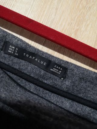 Minifalda invierno colegiala encaje