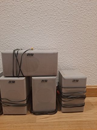 Altavoces AIRIS Home cinema.