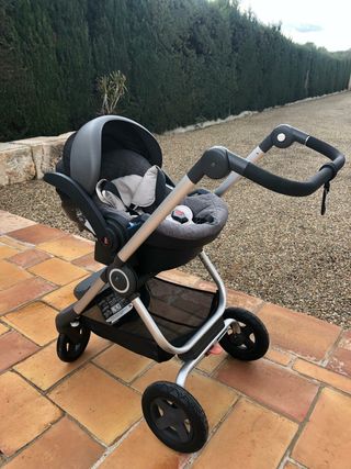 Maxicosi Stokke besafe izi go + base