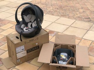 Maxicosi Stokke besafe izi go + base
