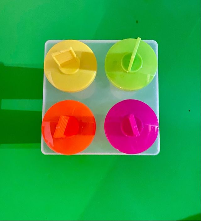 Stampi per ghiaccioli, frullati, aspic di frutta