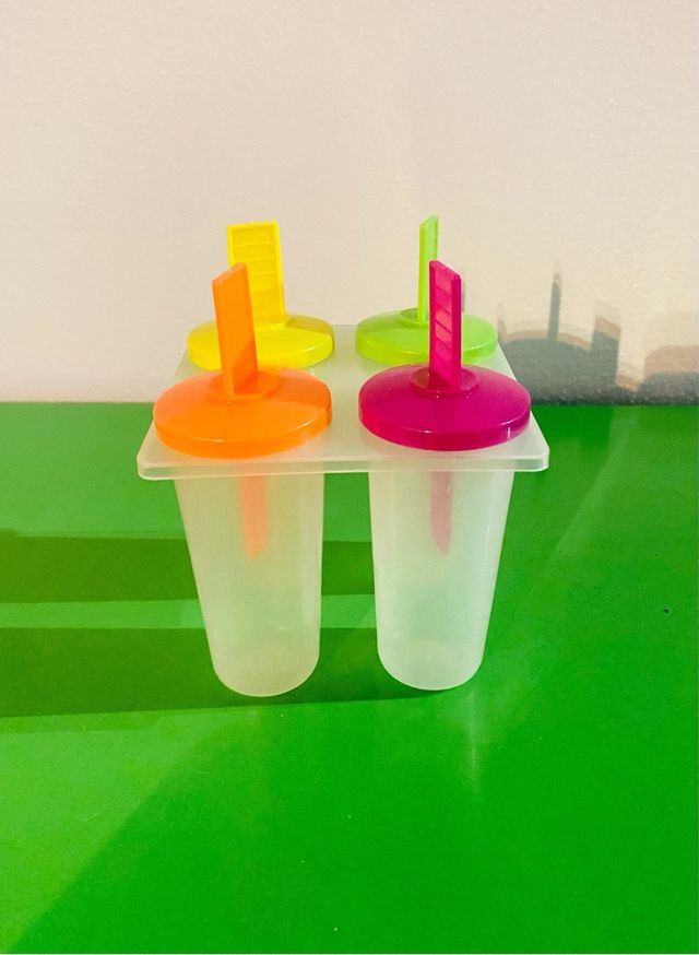 Stampi per ghiaccioli, frullati, aspic di frutta