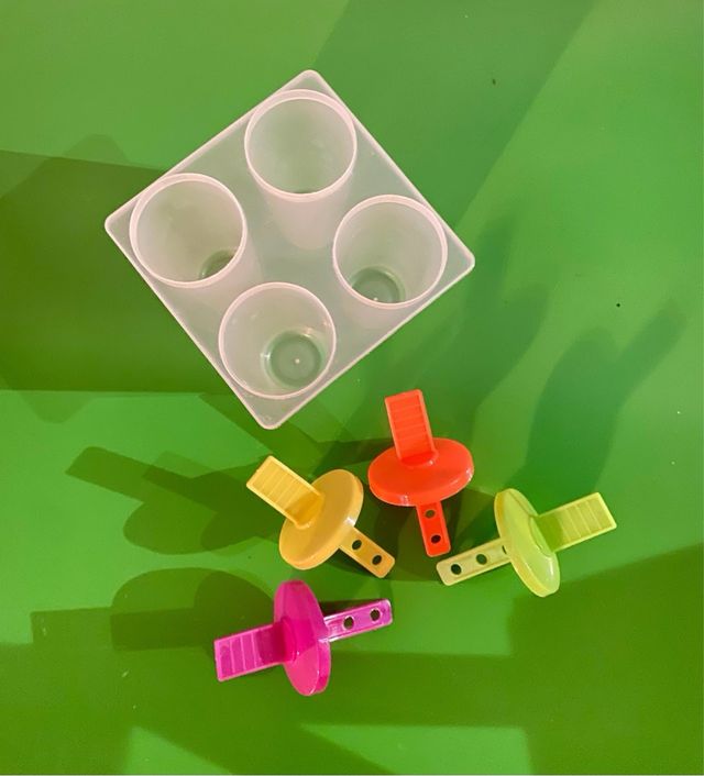 Stampi per ghiaccioli, frullati, aspic di frutta