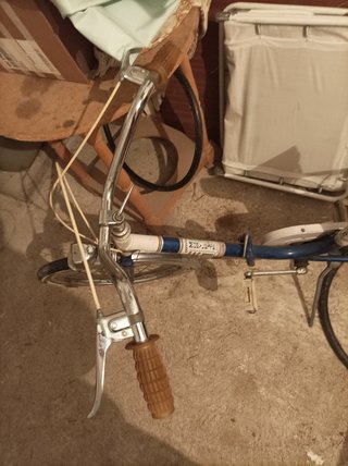 Bicicleta antigua en perfecto estado