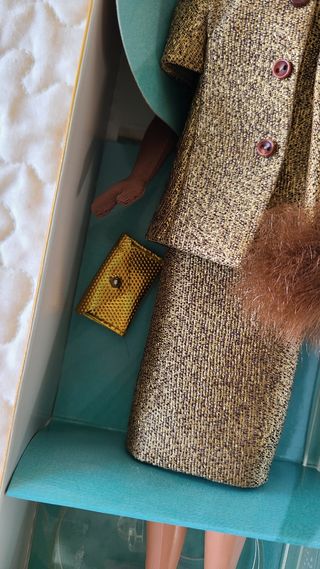 Muñeca Barbie Gold ’N Glamour ed. limitada