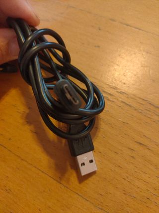 LG manos libres y cable datos