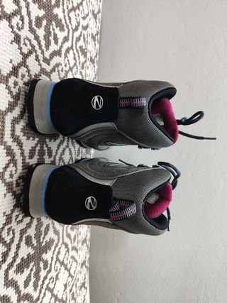 Scarponi da montagna per ragazzi