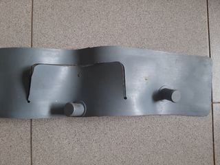 PROTECTOR DE RADIADOR RENAULT SIETE.