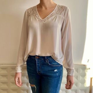 Camisa con encaje Zara
