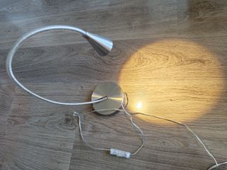 Lámpara LED flexo IKEA TIVED