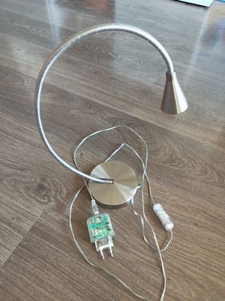 Lámpara LED flexo IKEA TIVED