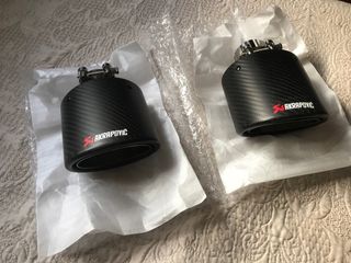 2 Colas de escape ovaladas carbono mate akrapovic