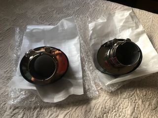 2 Colas de escape ovaladas carbono mate akrapovic