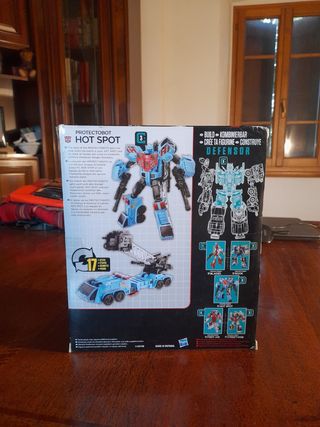 Transformers combiner wars hot spot