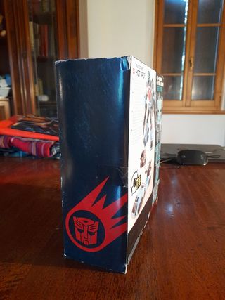 Transformers combiner wars hot spot