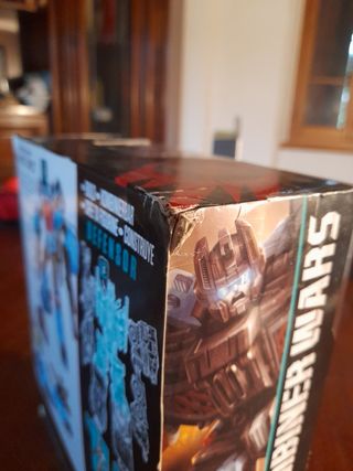 Transformers combiner wars hot spot