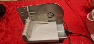 Affettatrice elettrica DC Lama in Acciaio inox