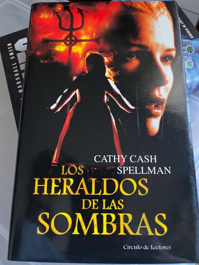 Libros Circulo de Lectores 2x1