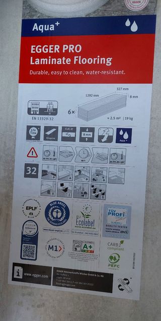 Suelo laminado nuevo
