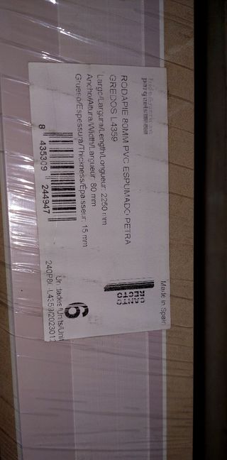 Suelo laminado nuevo