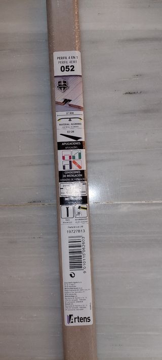 Suelo laminado nuevo