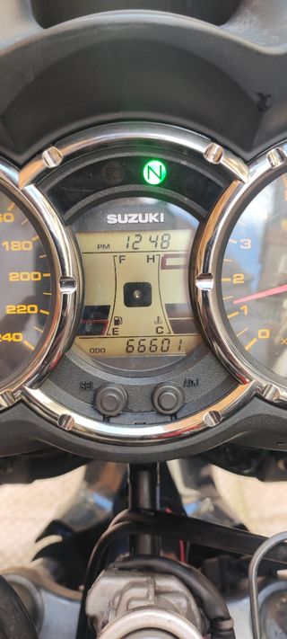 SUZUKI VSTROM DL 1000