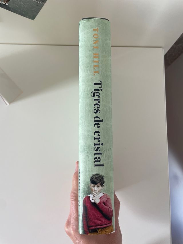 Tigres de Cristal (Toni Hill)