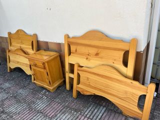 Conjunto 2 camas de 90, mesita, comoda y espejo