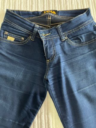 Pantalón vaquero mujer