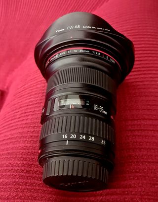 objetivo canon 16-35 mm 2:8L II