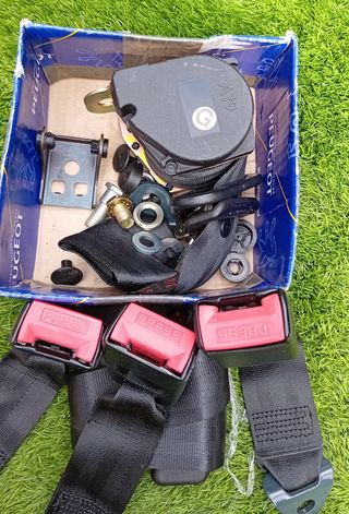 Cinturones peugeot 306